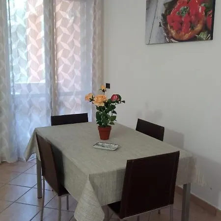 Apartamento Rosahouse Lecce Exterior foto